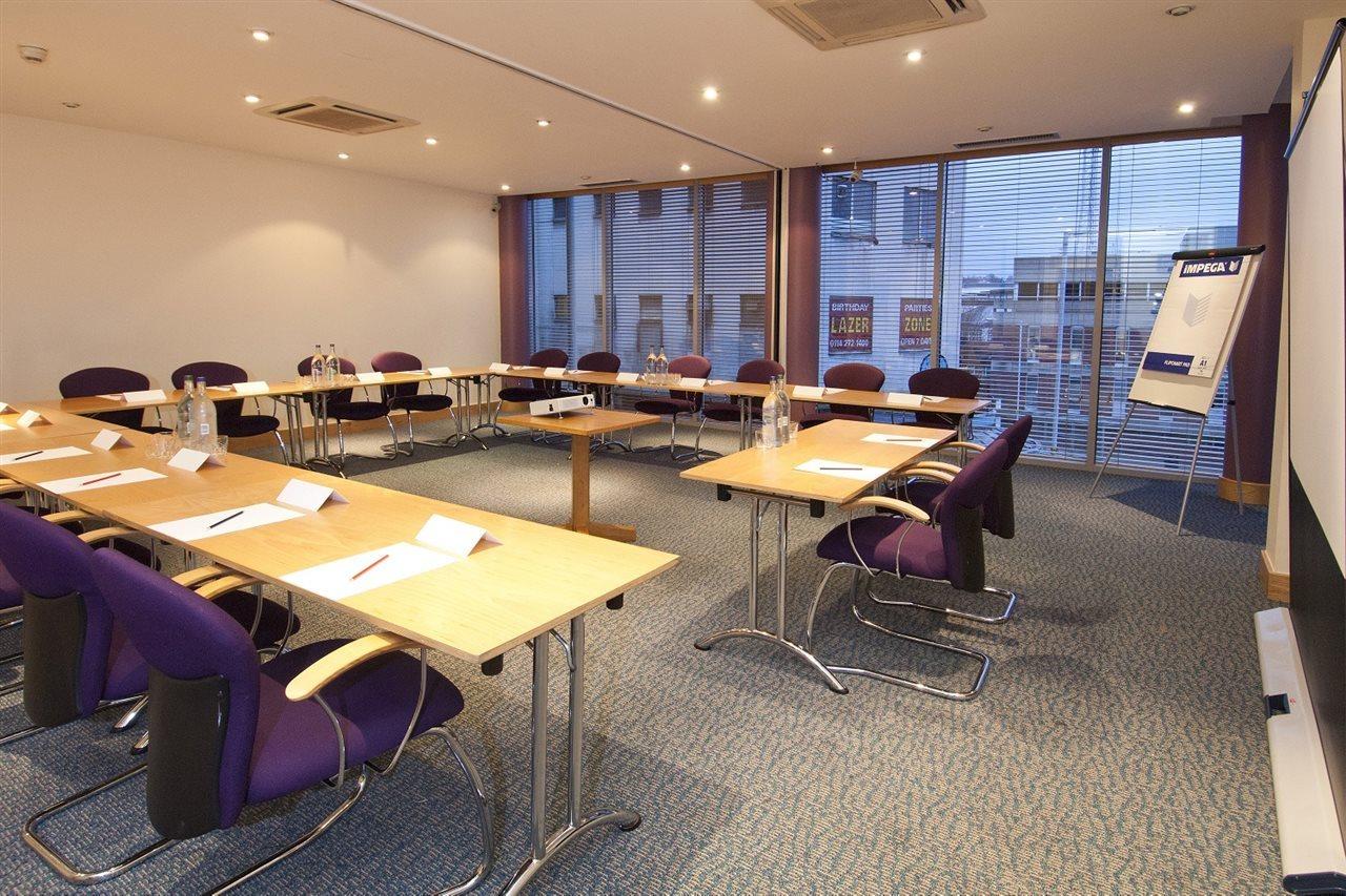 Premier Inn Sheffield City Centre Kültér fotó